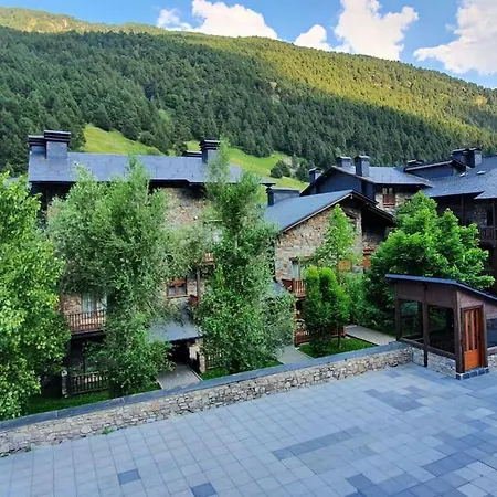 Acollidor Estudi Amb Encant Nordic I Amb Parquing, Al Costat De Grandvalira Apartment *